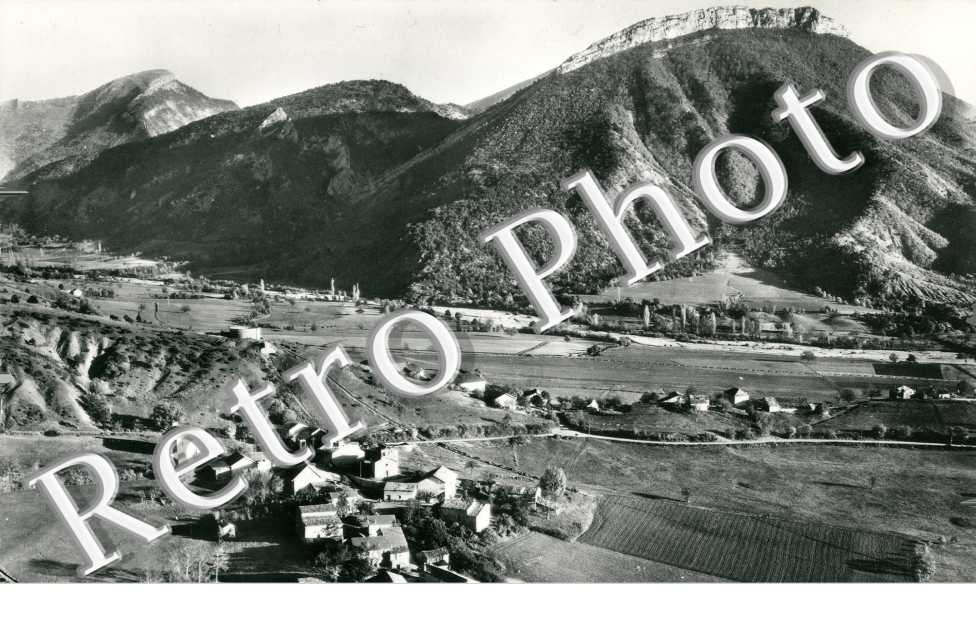 La Montagne et la Vallee de Varaize