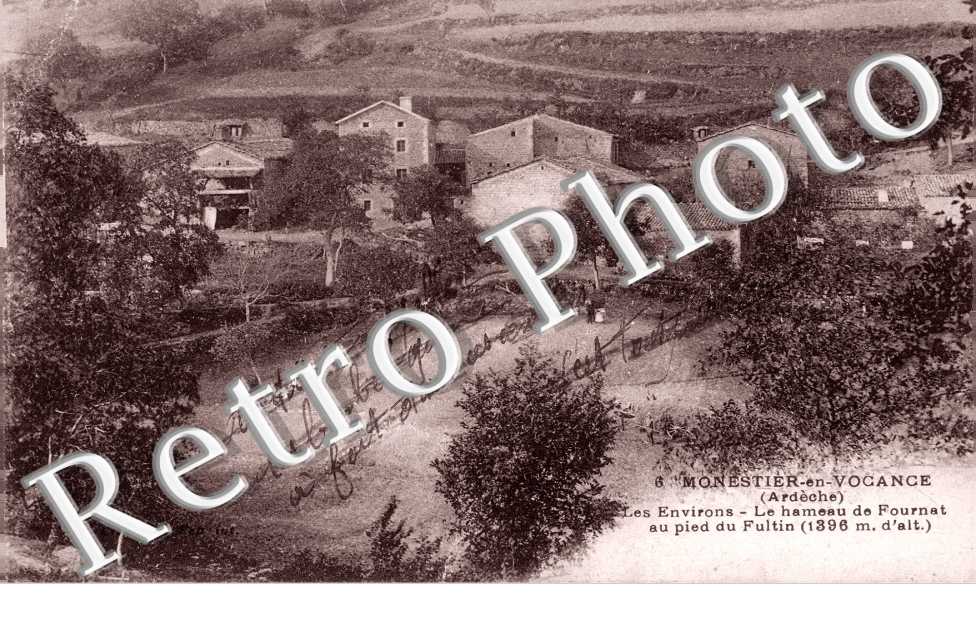 Hameau de Fournat au pied du Fultin
