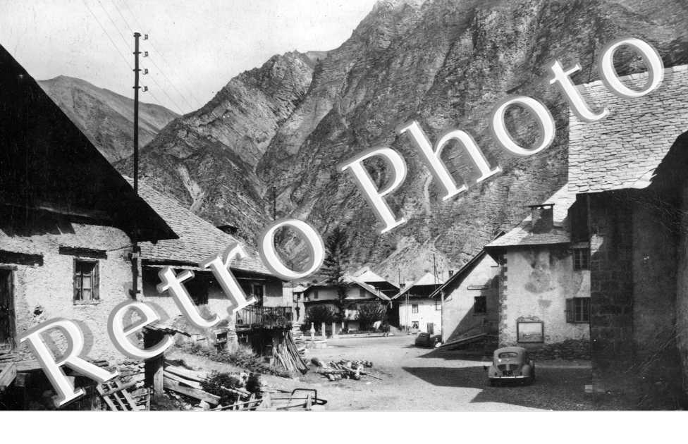 La Place du Village