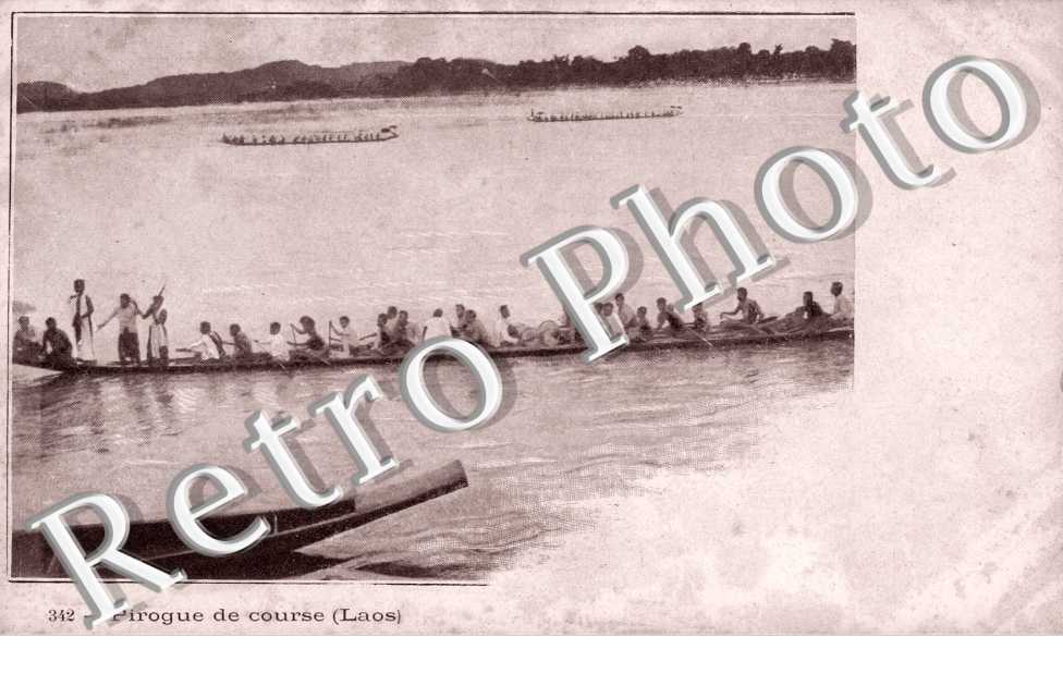 Pirogue de course