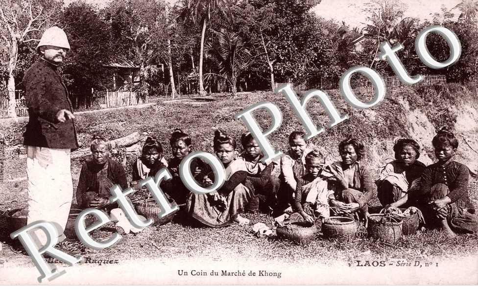 Un coin du marche de Khong
