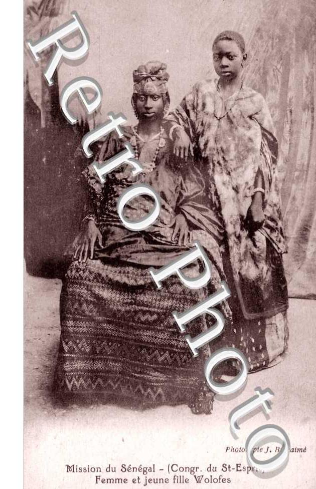 femme et jeune fille Wolofes