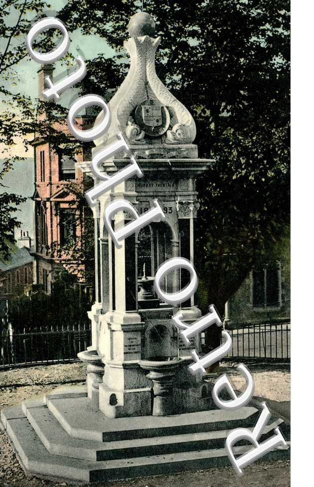 Murray Fountain, James Square