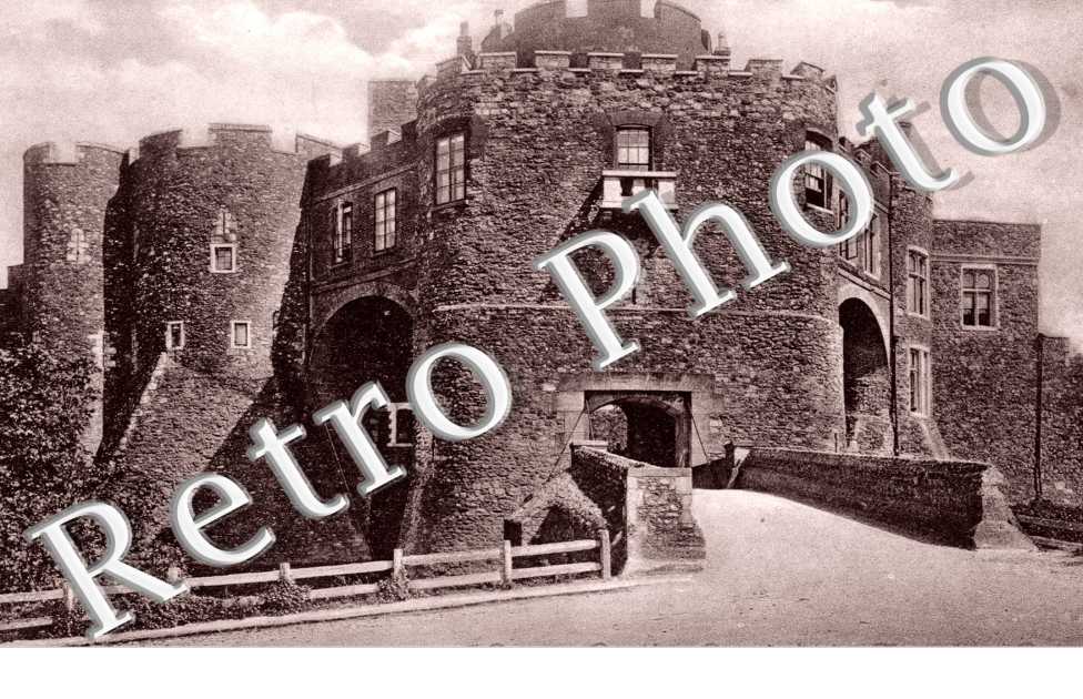 Dover Castle, Constable's Tower and Gate