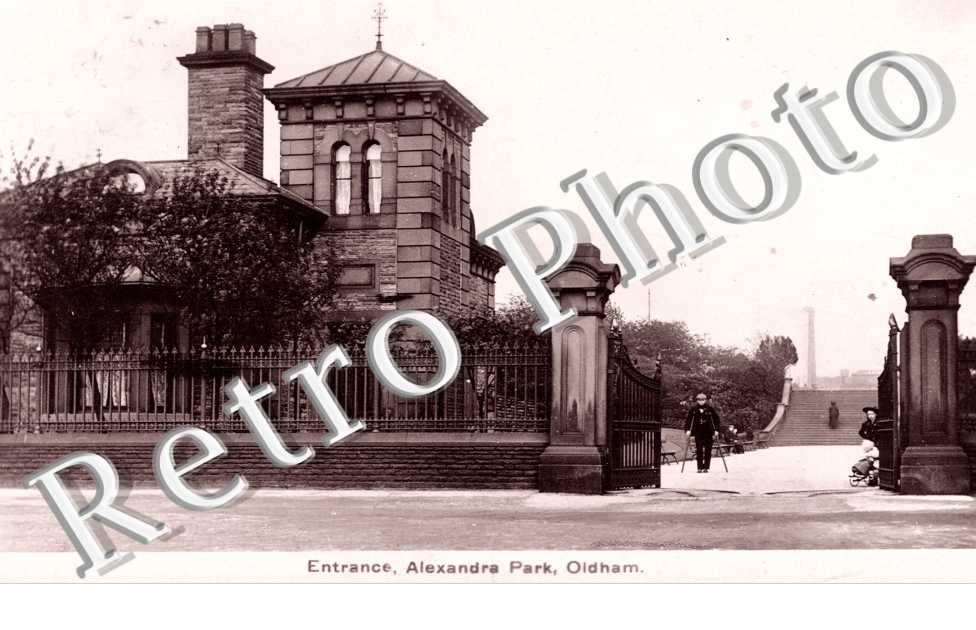 Entrance Alexandre Park