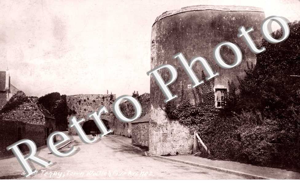 Town Walls and Five Arches