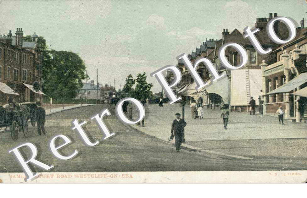 Hamlet Court road