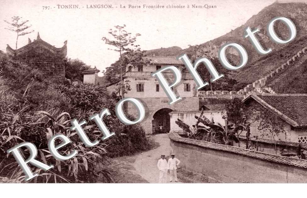 la Porte Frontiere Chinoise a Nam-Quan