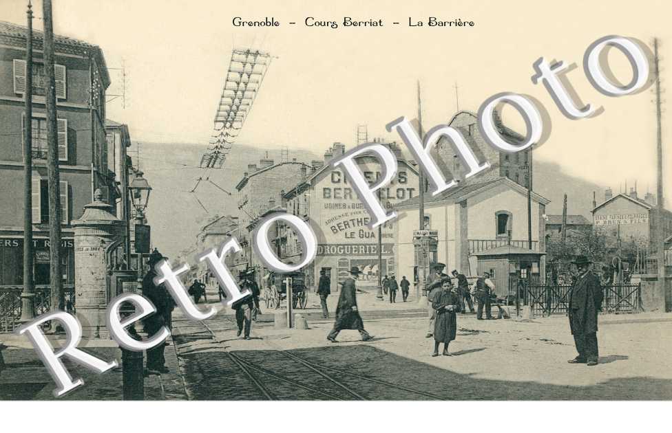 Cours Berriat  La barriere
