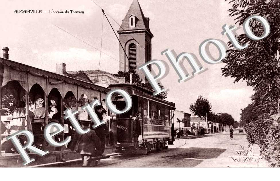 l'arrivee du Tramway devant l'eglise