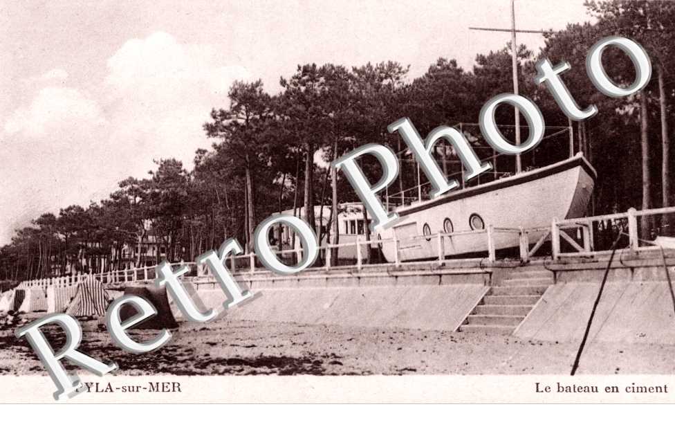 Pyla sur mer - Le Bateau en ciment