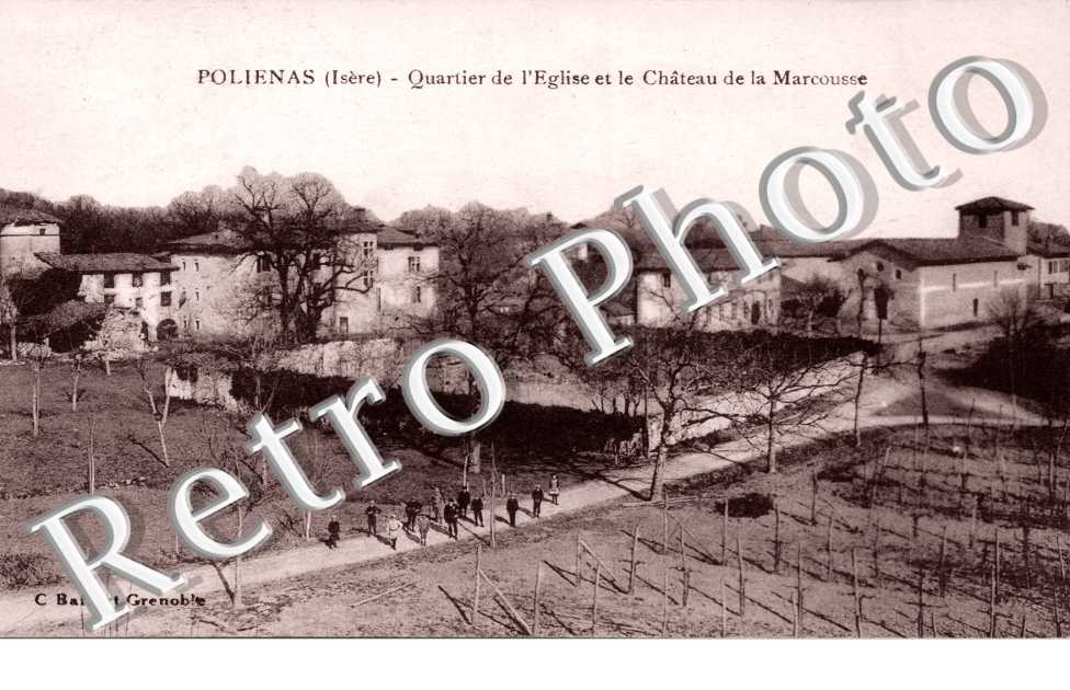 Quartier de l'Eglise et le Chateau de la Marcousse
