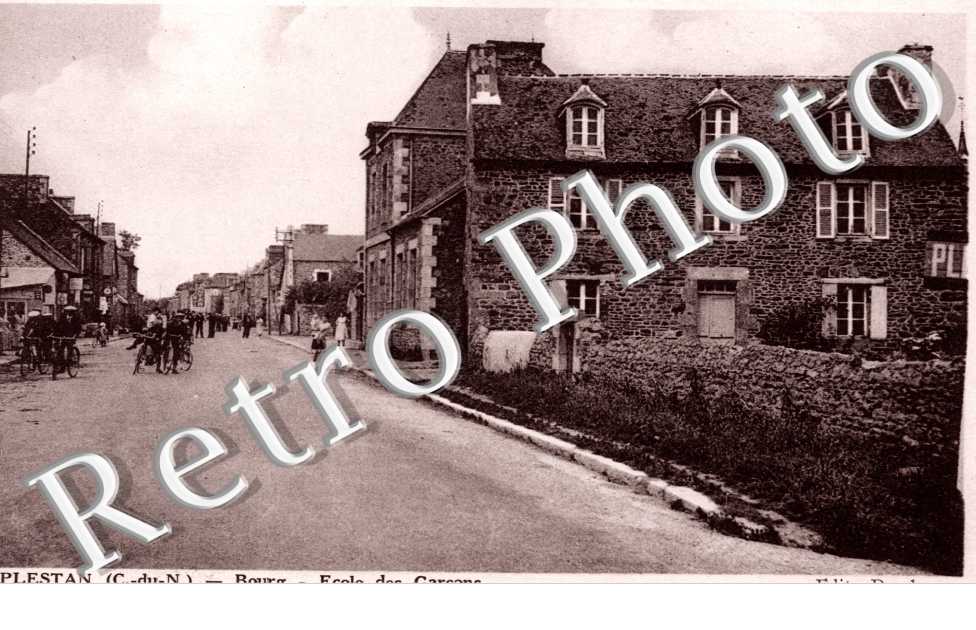 Bourg Ecole des garcons