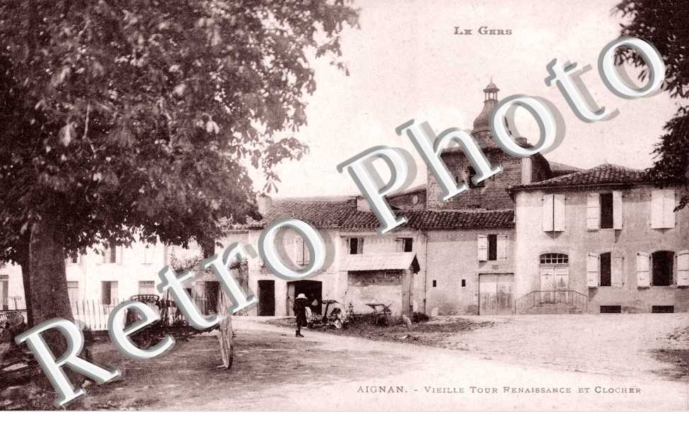 Vieille tour Renaissance et clocher