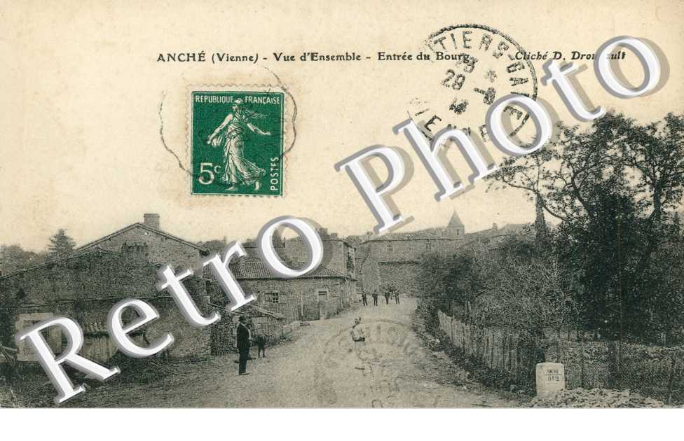 Entree du bourg