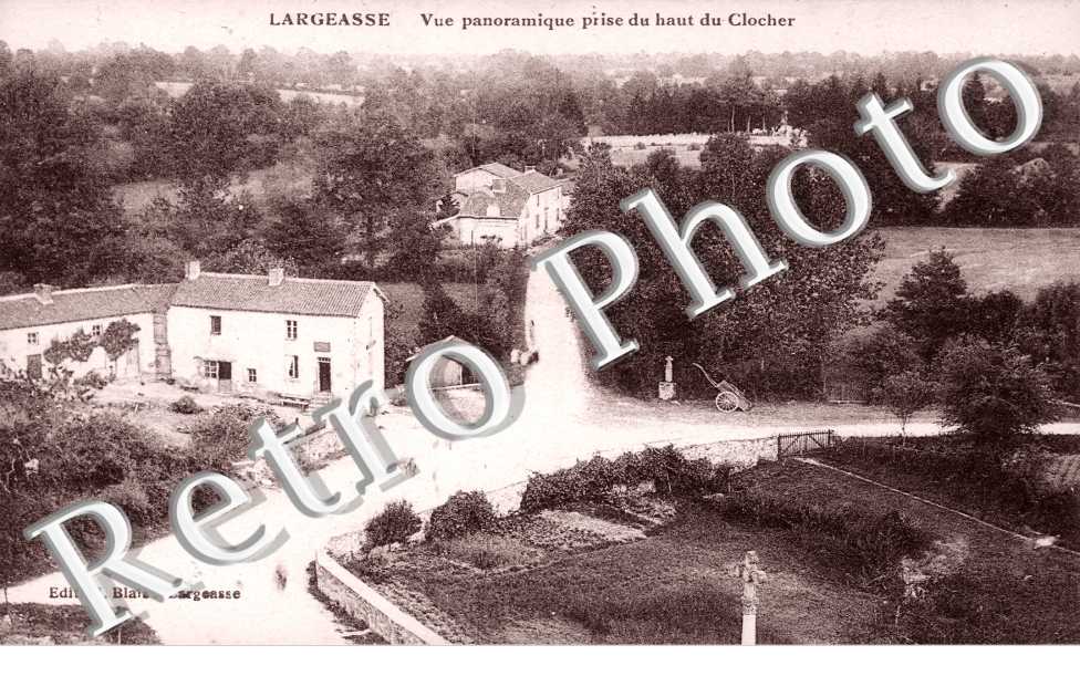 Vue Panoiramique prise du Haut du Clocher