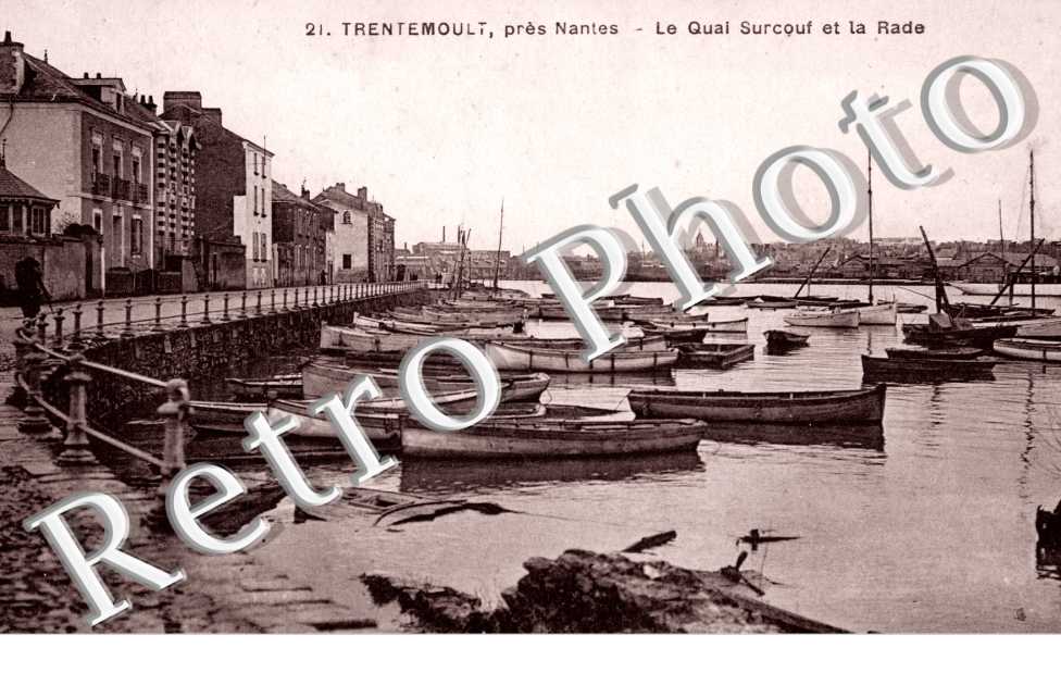 Trentemoult  Le quai Surcouf et la rade