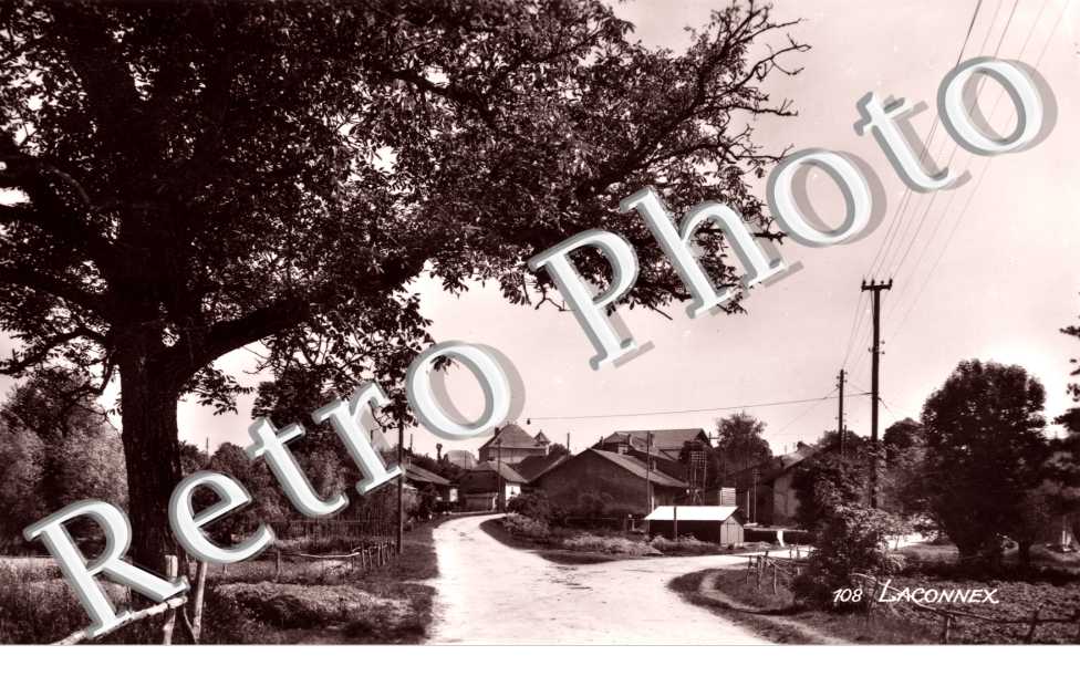 entree du village  -  annees 40/50