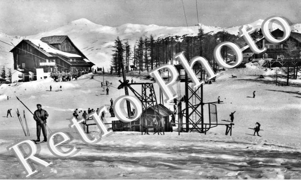 Le remonte pente et le chalet Hotel 