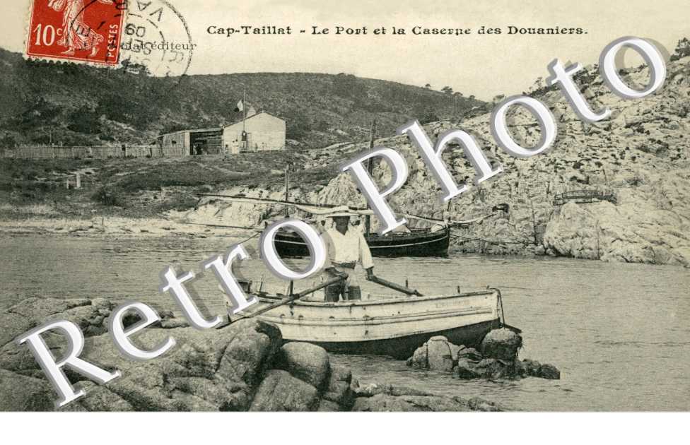 Cap Taillat, le Port et la Caserne des Douaniers