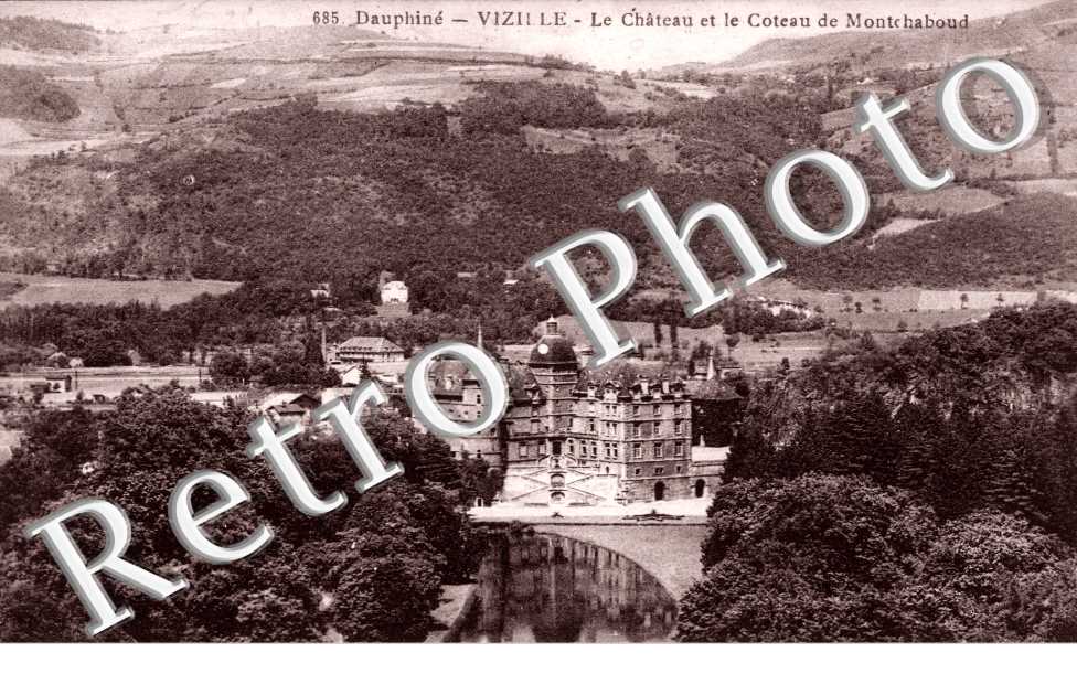 le Chateau et le Coteau de Montchaboud