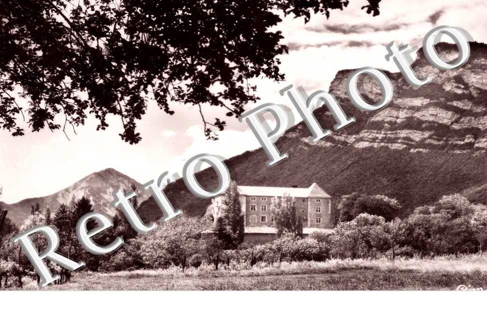 Le Chateau d'Allieres  -  annees 50/60