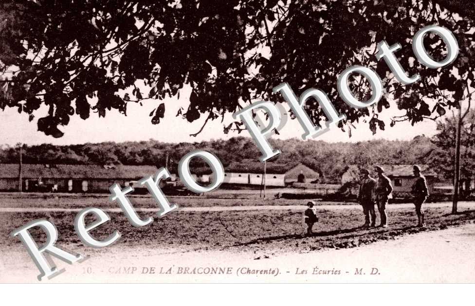 camp de la Braconne - les ecuries