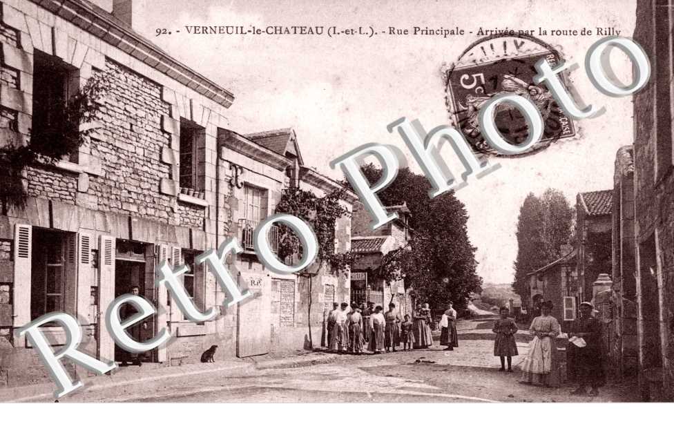 rue principale arrivee par la route de Rilly