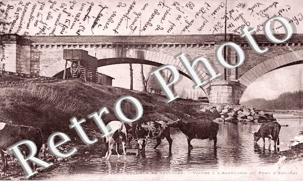 Banlieue, Vac hes a l'Abreuvoir au pont d'Empalat