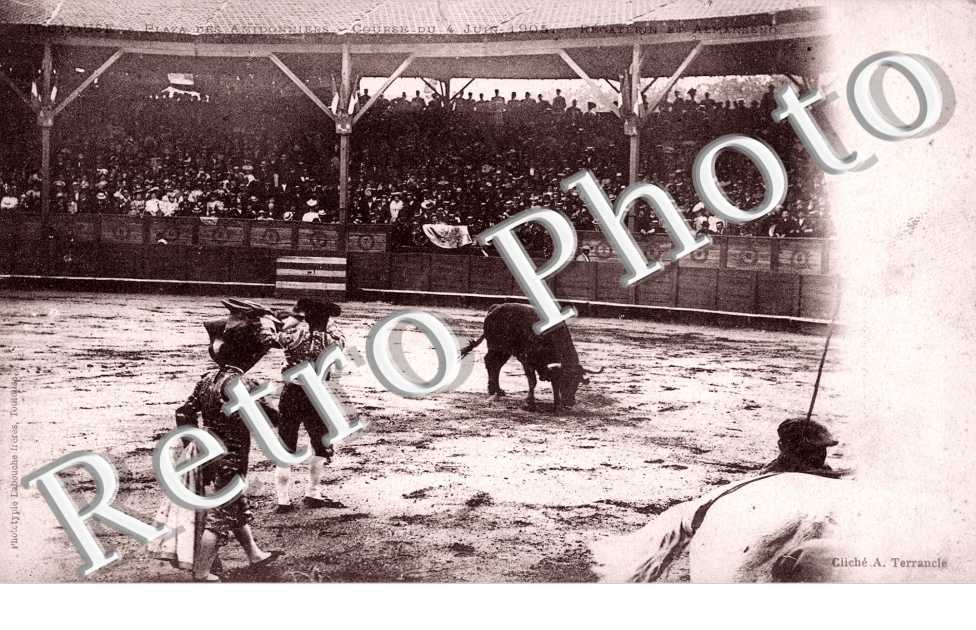 Plaza des Amidonniers, courses du 4 juin 1905