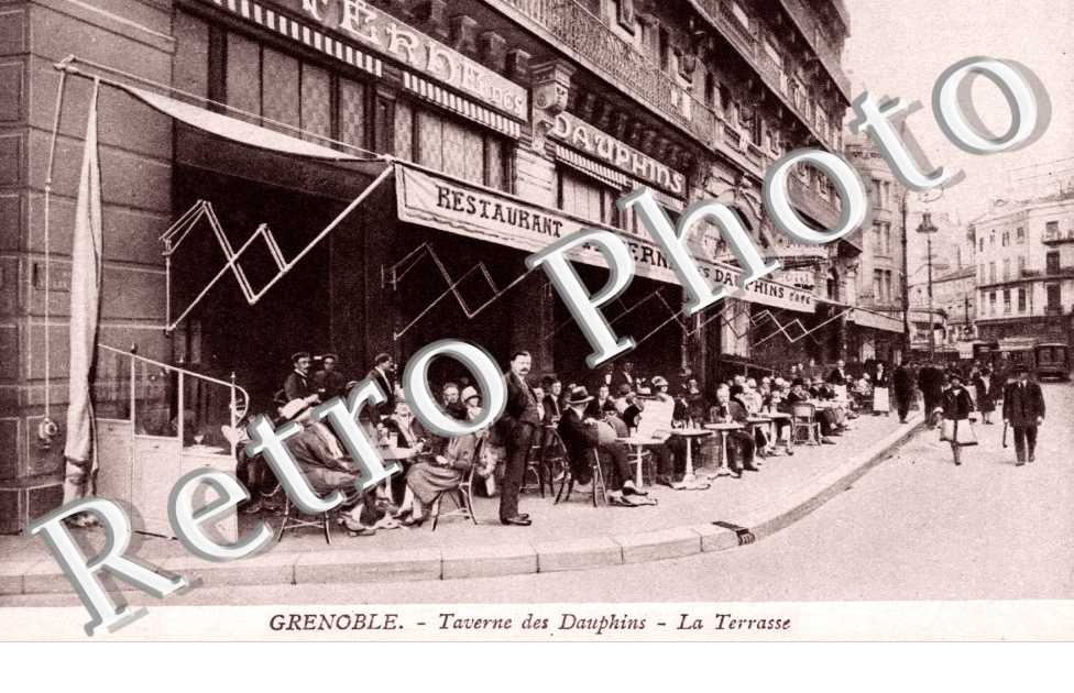Taverne des Dauphins - La Terrasse