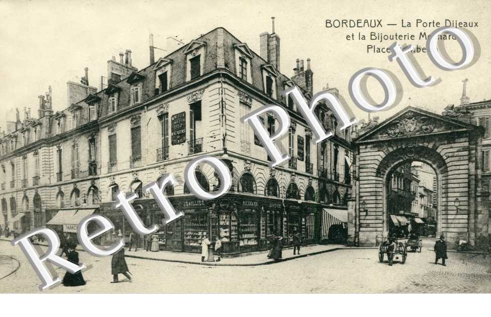 La Porte Dijeaux et la Bijouterie Mesnard
