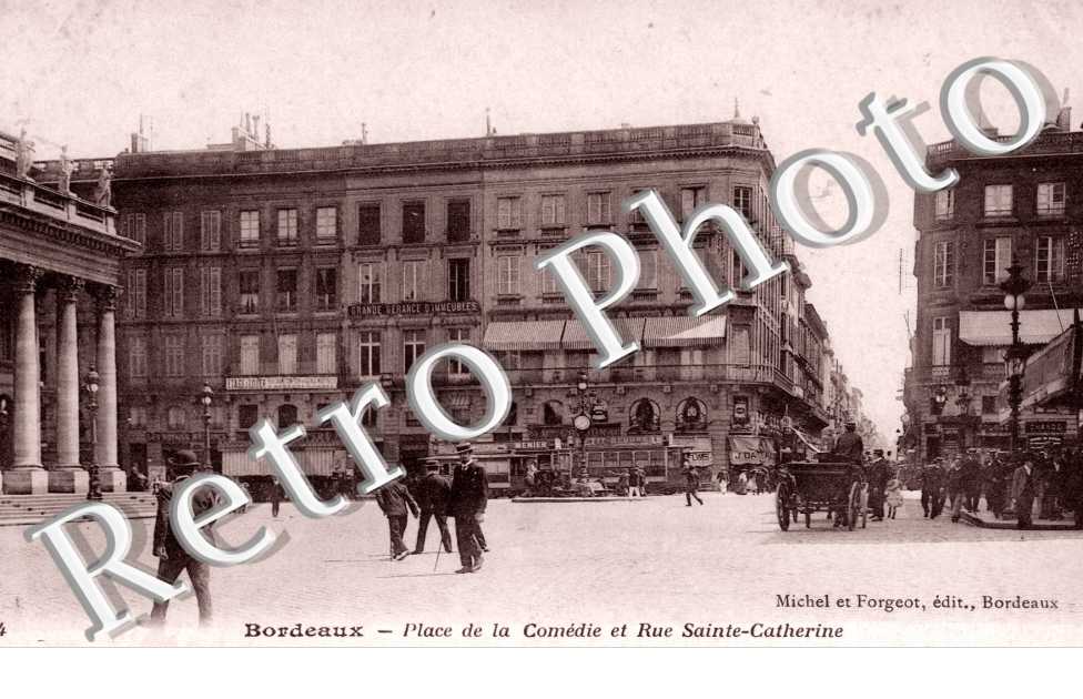 Place de la Comedie et rue Sainte Catherine