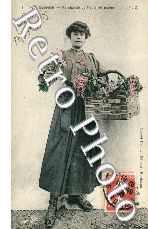 Marchande de Fleurs au Panier