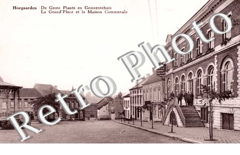 La Grand' Place et la Maison Communale