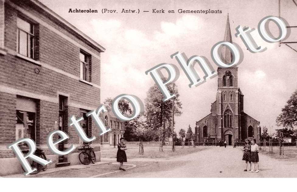 Achterolen - Kerk en Gemeenteplaats