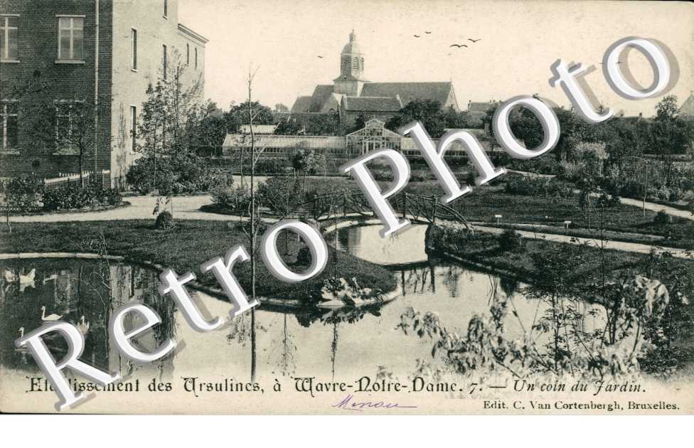 etablissement des Ursulines a Watre Notre Dame Un coin du jardin