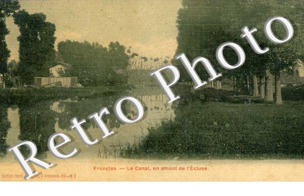 le canal, en amont de l' ecluse