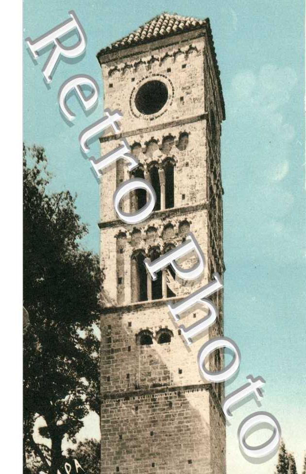 Tour romane