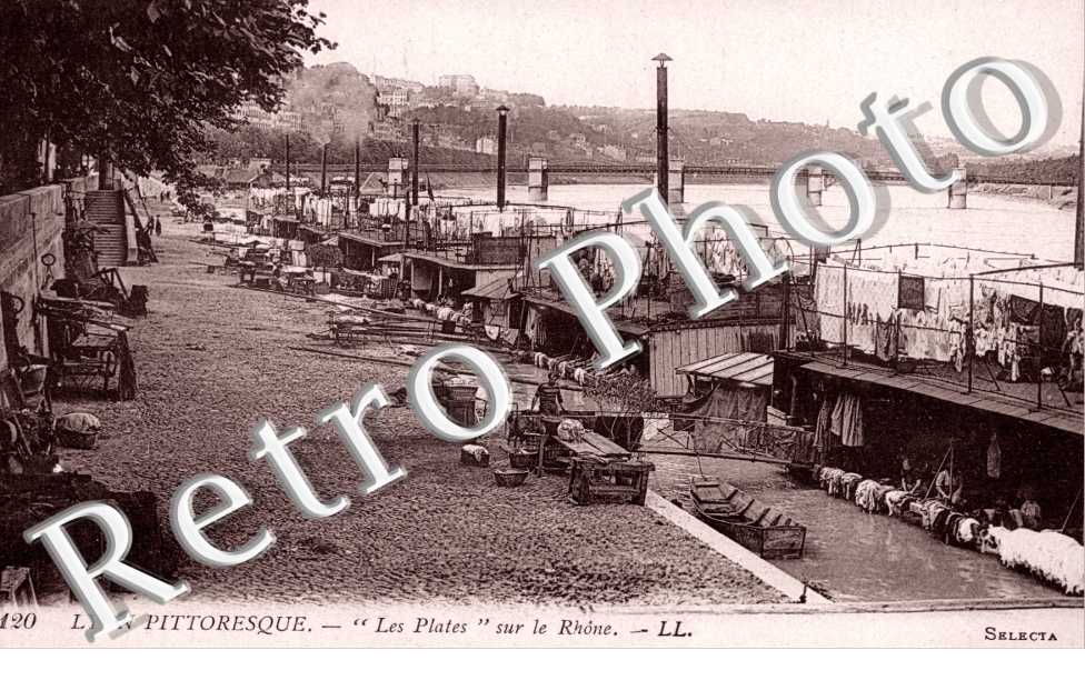 Les plates sur le Rhone