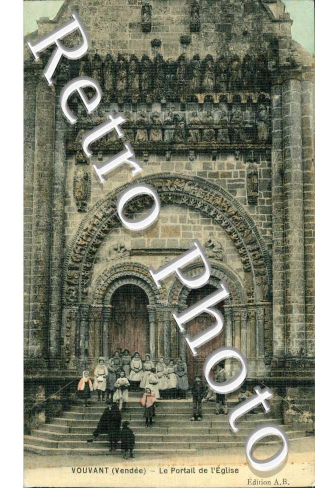 le portail de l'eglise