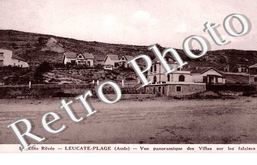 Leucate Plage Vue panoramique des Villas sur les falaises