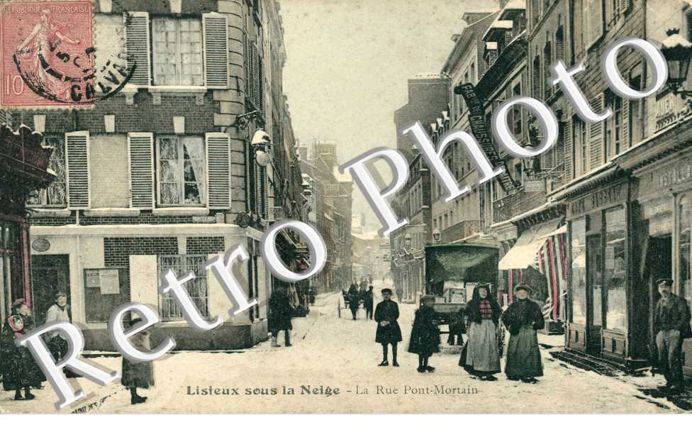 SOUS LA NEIGE  la rue Pont-Mortain