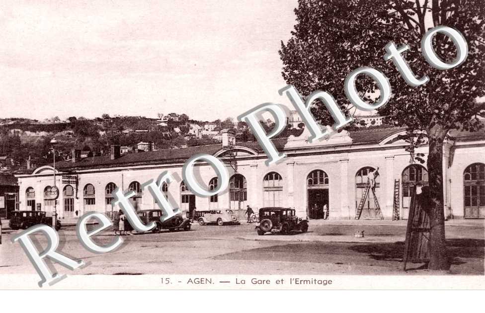 La gare et l'Ermitage