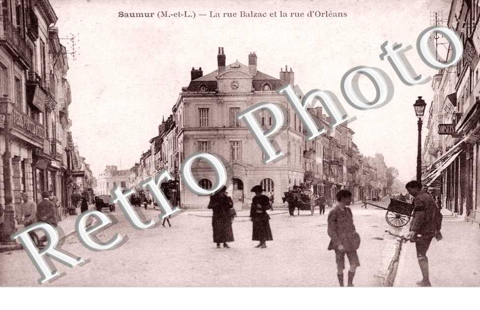 La rue Balzac et d'Orlns