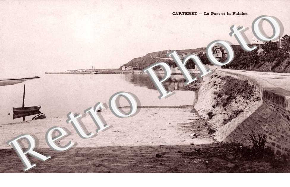 Carteret, le port et lafalaise