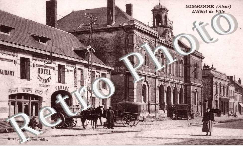 L'HOTEL DE VILLE