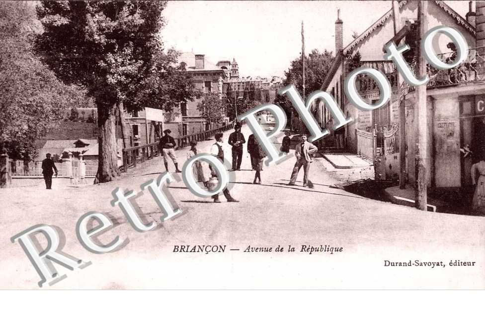 Avenue de la Republique
