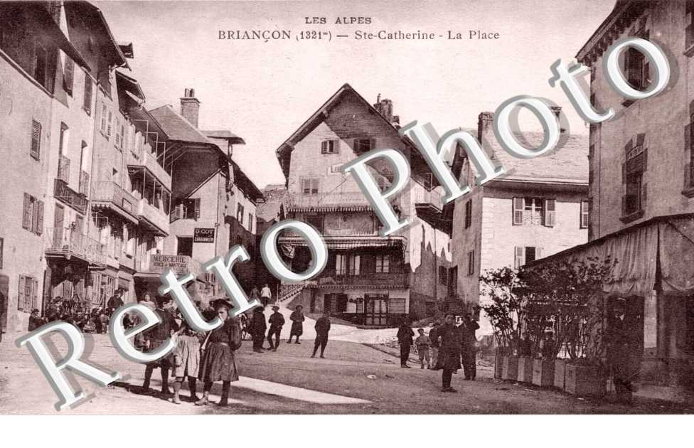 Sainte Catherine, La Place