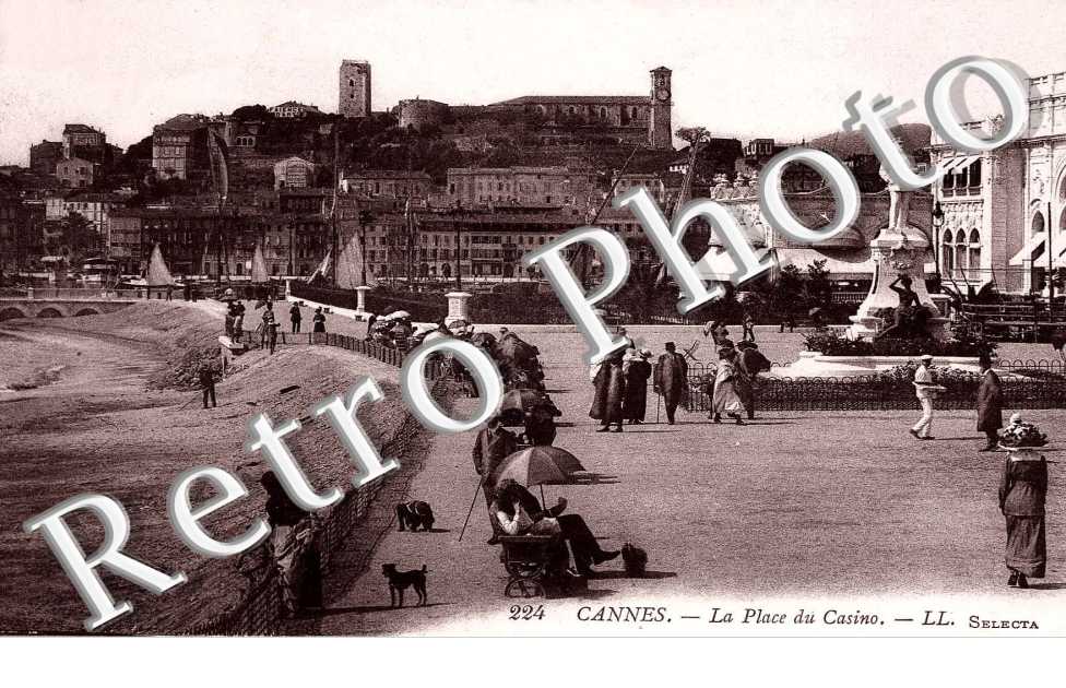 LA PLACE DU CASINO